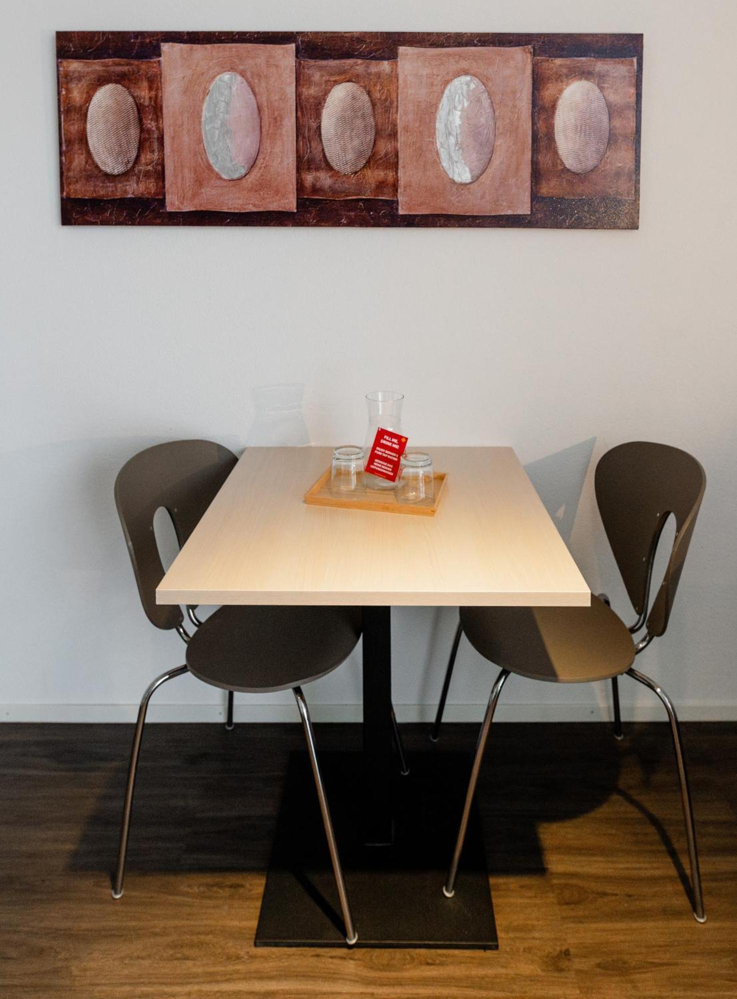 Los Lorentes Hotel Bern Airport Belp Extérieur photo